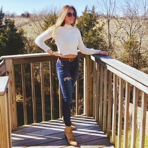 Meet your Posher, Liz